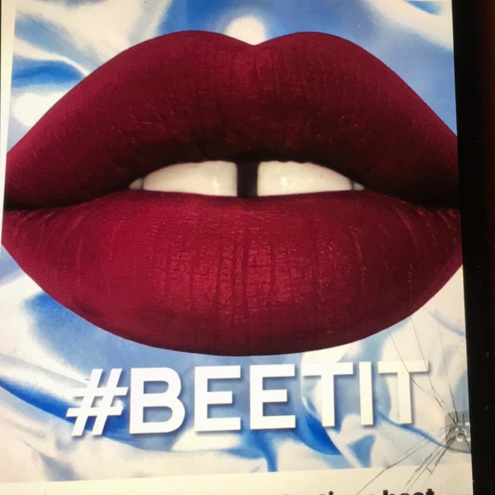 Lime Crime Velveteen lipstick Beet It